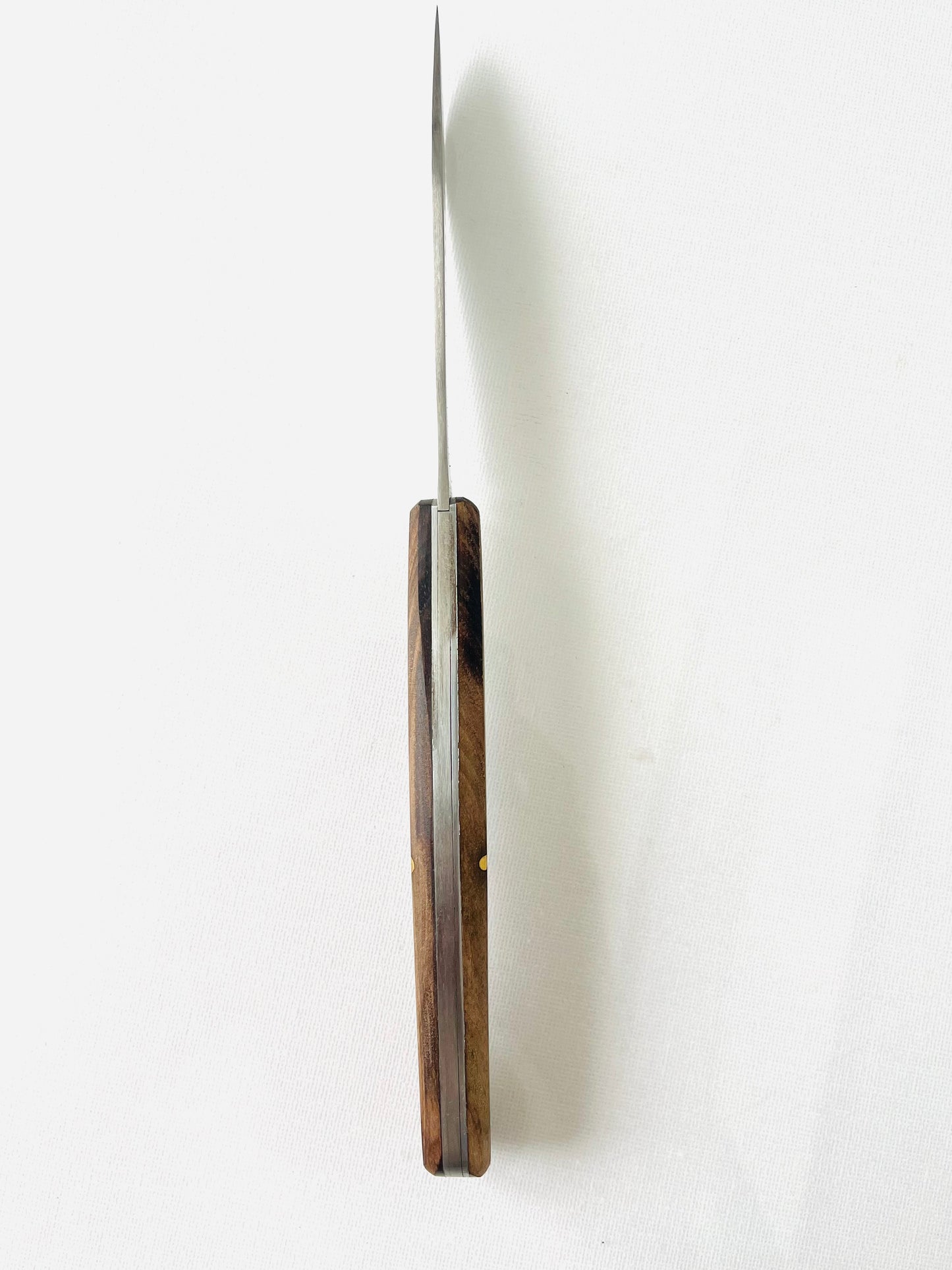 Ръчно изработен джобен нож