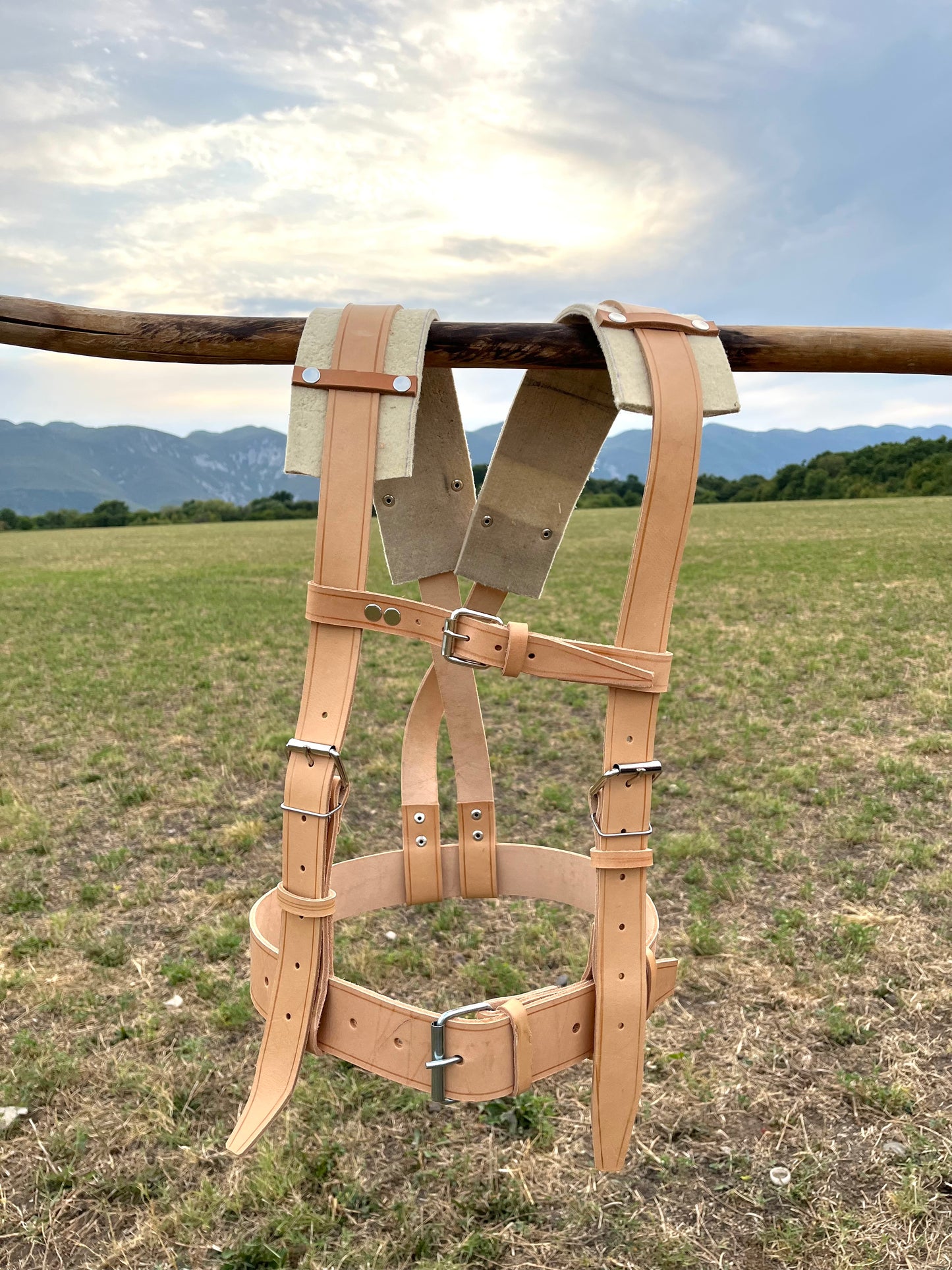 Кожен колан за кукери – за възрастен (145 см, кожа 4 мм)