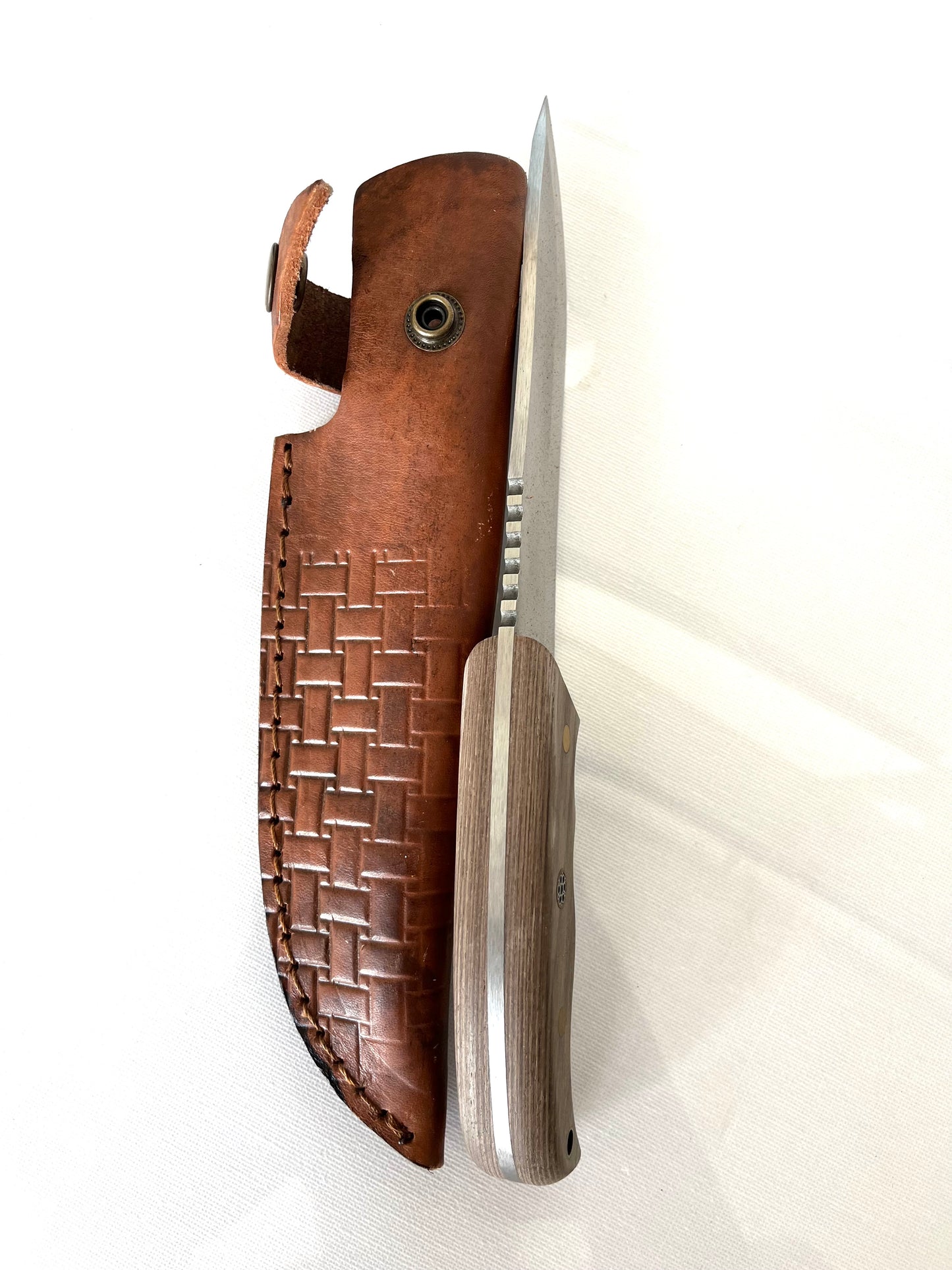 Ръчно изработен нож