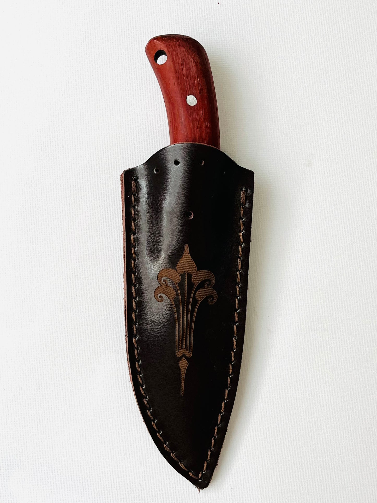 Ръчно изработен нож